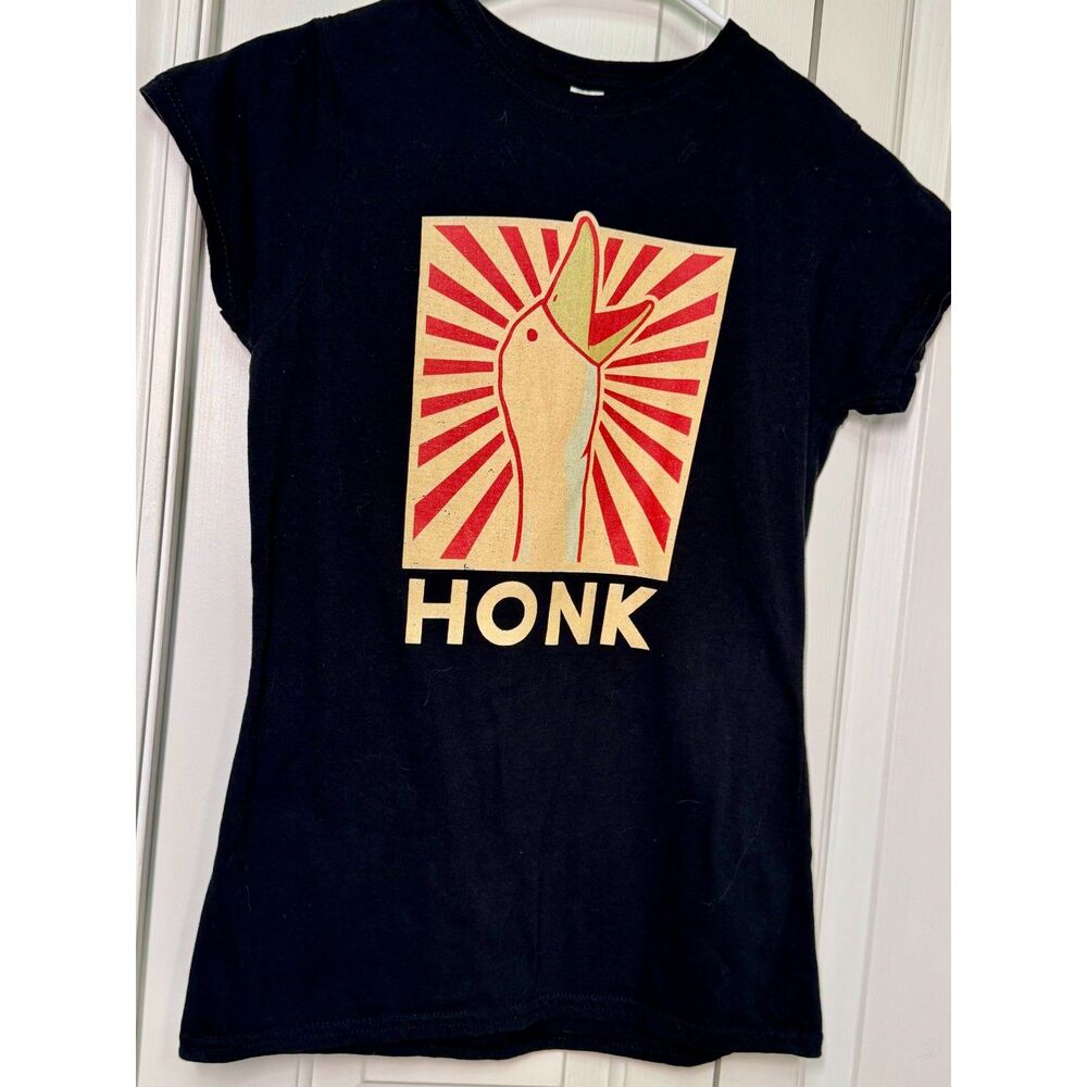 Honk Goose - Funny Duck Chicken Meme Idea T-Shirt -Ladies M